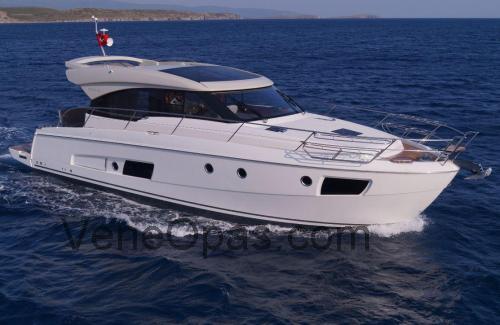 Tekniset tiedot ja arvostelut